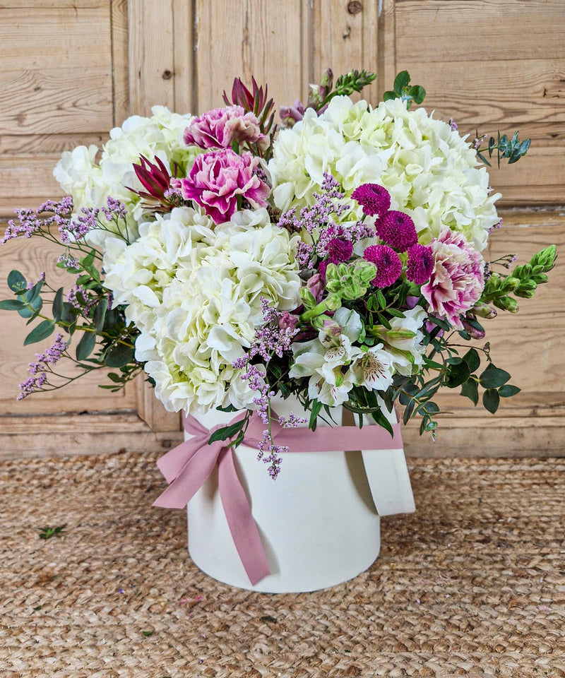 navidad con peonias proteas rosas — Mar de Flores